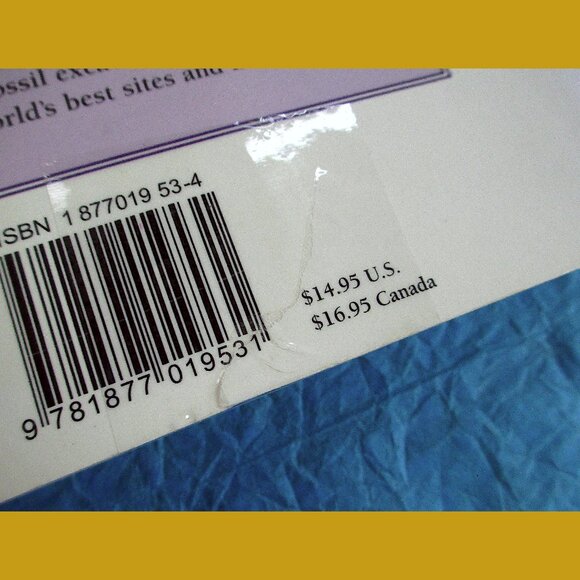 Book - The Little Guides: Dinosaurs, ed. by Dr. Paul Willis - Picture 11 of 16